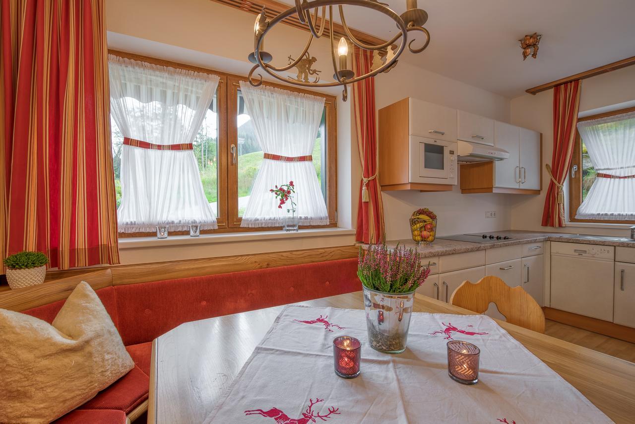 Feriendorf Oberhof Flachau Kamer foto